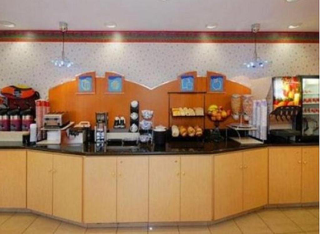 Comfort Inn Silicon Valley East Фремонт Екстер'єр фото