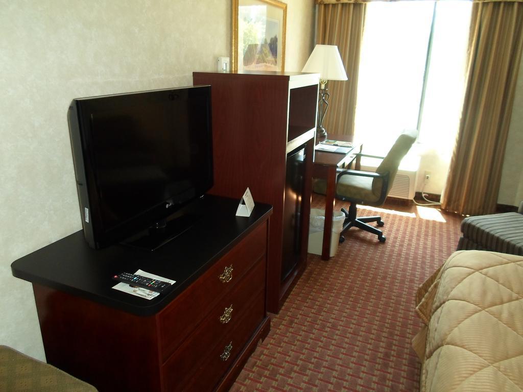 Comfort Inn Silicon Valley East Фремонт Екстер'єр фото