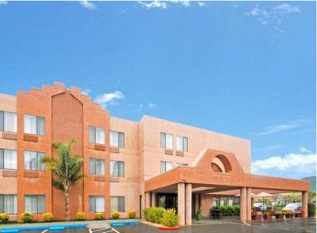 Comfort Inn Silicon Valley East Фремонт Екстер'єр фото