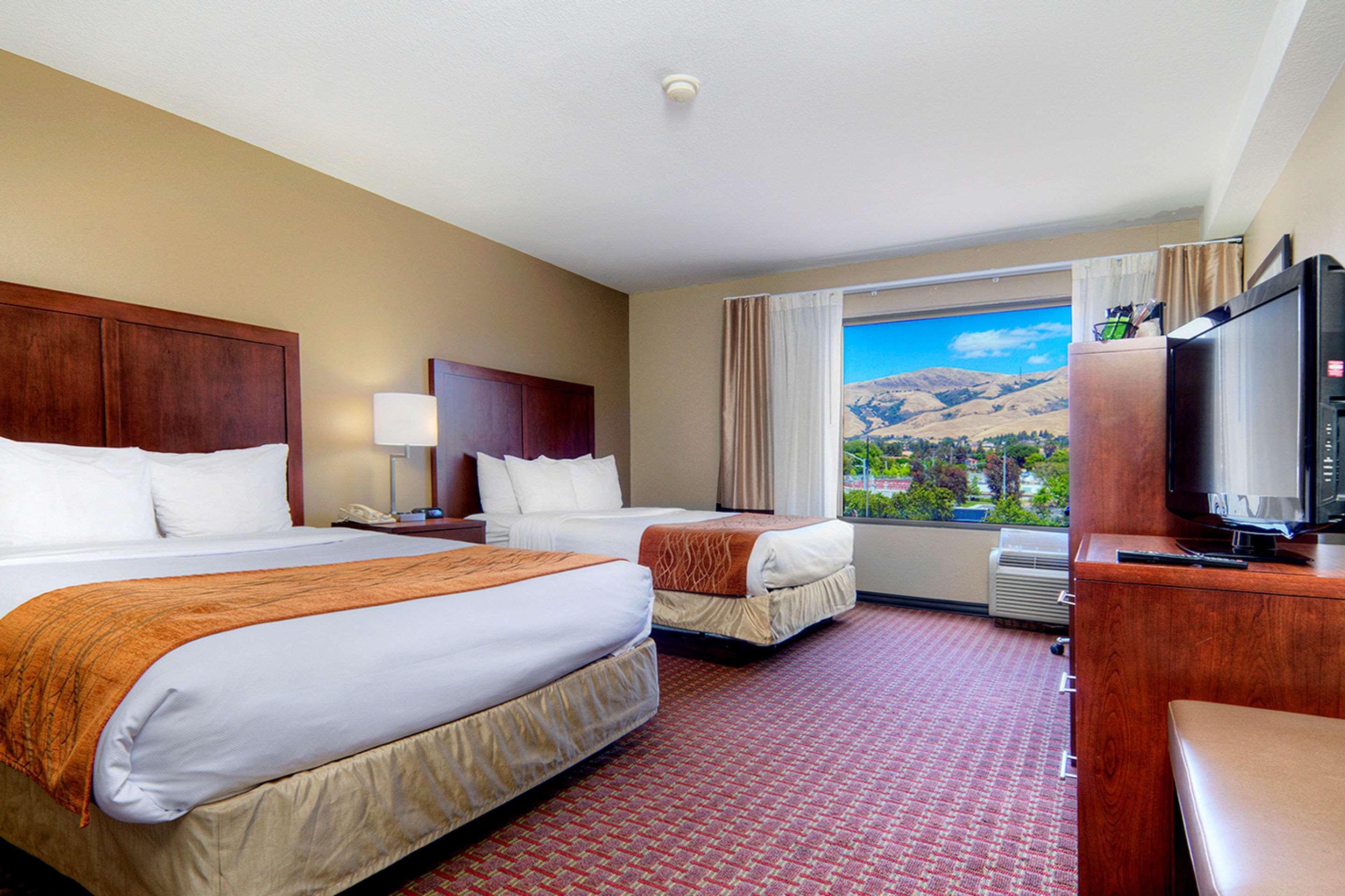 Comfort Inn Silicon Valley East Фремонт Екстер'єр фото
